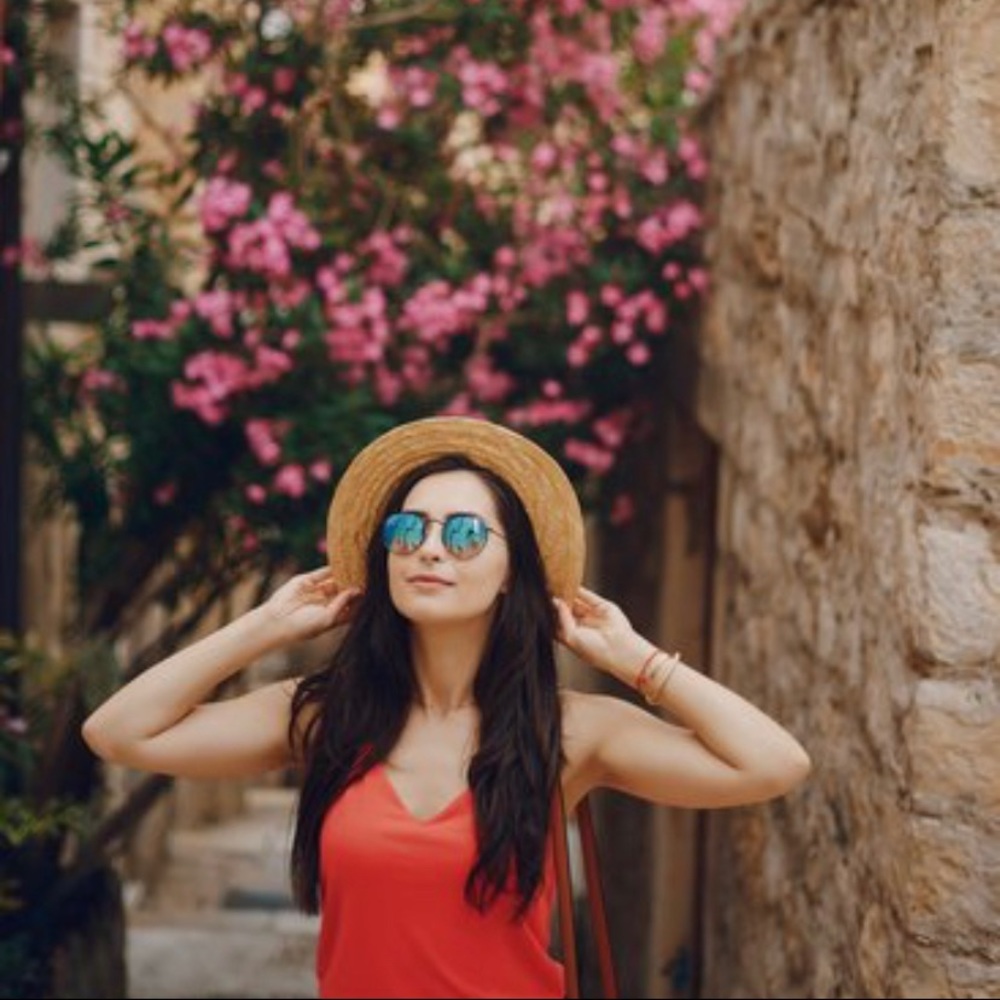 Meet your Posher, Sheila